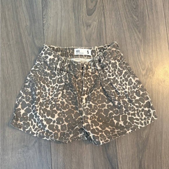 Cotton On Kids Other - Chic Leopard Print High Waist Shorts